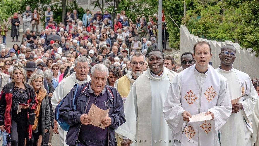 2023 05 17 et 18 NIMES ND DE SANTA CRUZ (100)ORIGINE MIDI LIBRE.jpg